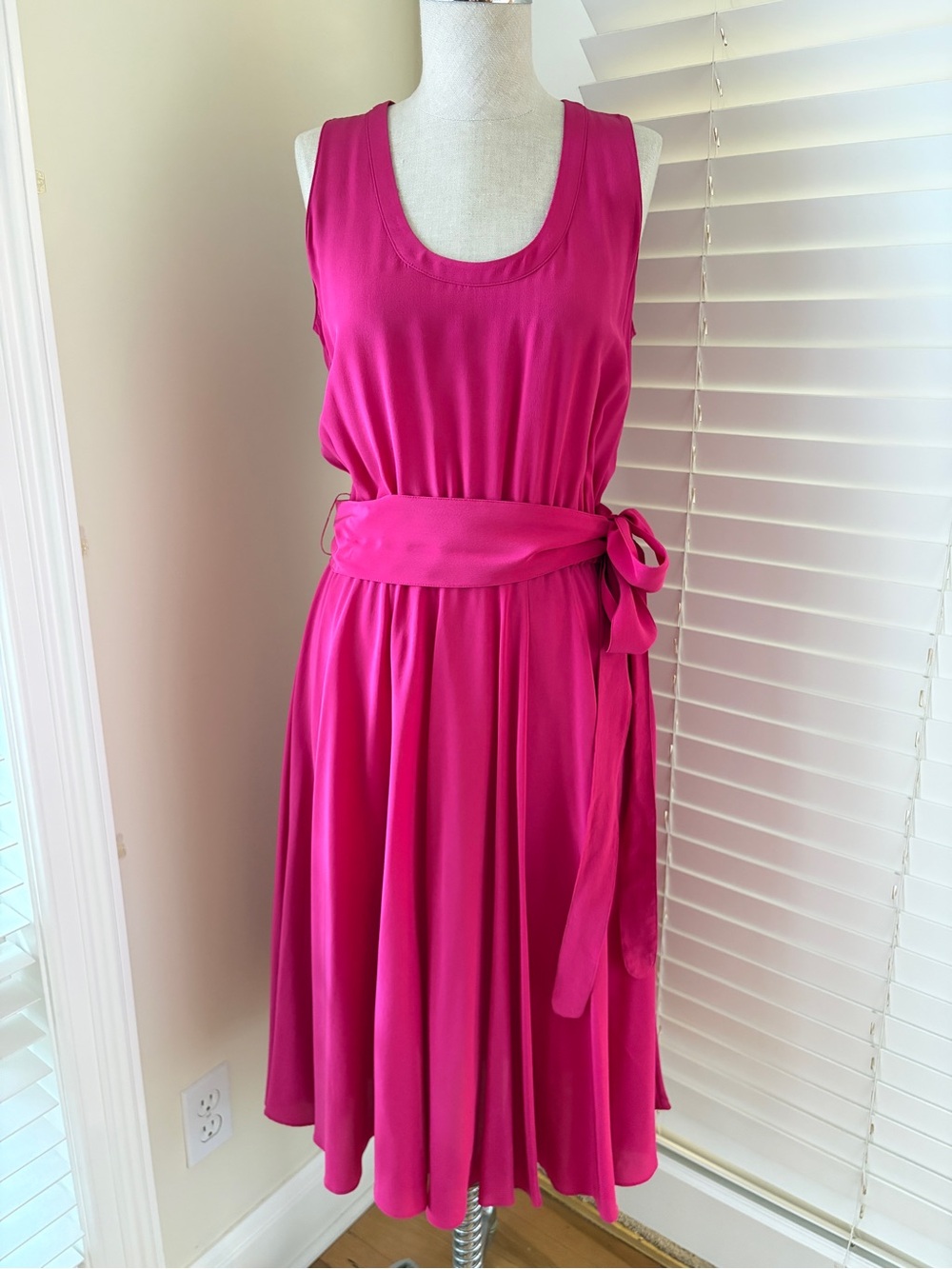 NWT Marc by Marc Jacobs 100% Silk Pink Cranberry Belted Dress Size S